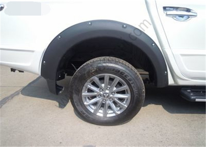 Mitsubishi Triton Truck Fender Flares 12 Months Warranty Carton Box Packing