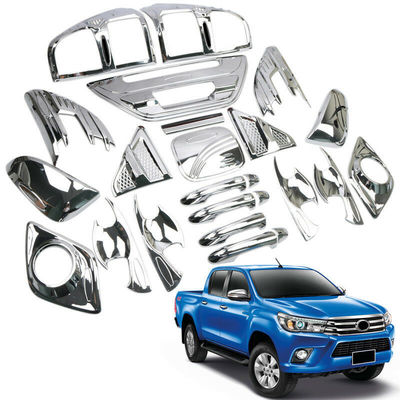 Eco Hilux Revo 2015+를 위한 친절한 플라스틱 차 Chrome 장비 짜개진 조각 그리고 까만 색깔