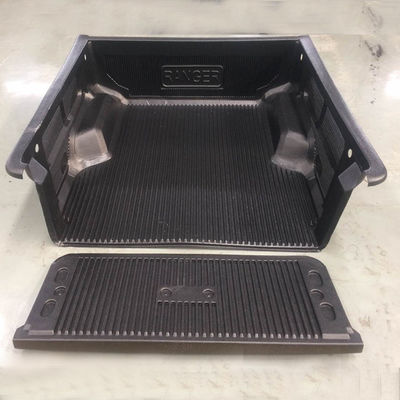 Dongsui OEM 4X4 차 부속품 트럭 화물칸 강선 덮개 HDPE 두 배 택시 Bedliner