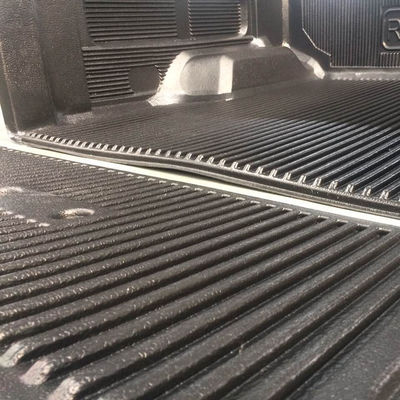Dongsui OEM 4X4 차 부속품 트럭 화물칸 강선 덮개 HDPE 두 배 택시 Bedliner