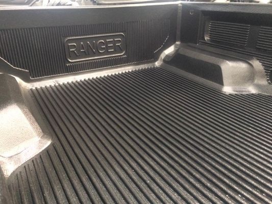 HDPE 0.15 CBM 트럭 Bedliner 덮개 도요타 Hilux 비고 L200 Navara NP300