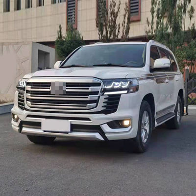 토요타 랜드크루저 LC200을 위한 OEM 업체 도매 차체 장비는  LC300으로 업그레이드합니다